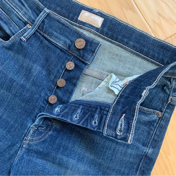 Mother Jeans The Stunner Chew Distressed Button Fly Skinny Ankle Crop Size 28 - Picture 8 of 12